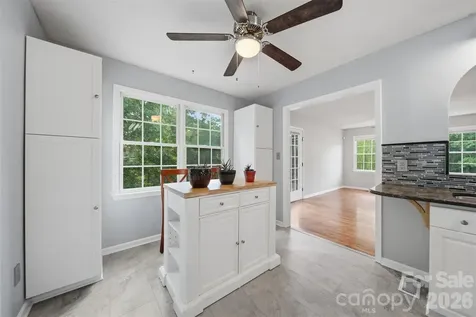 1737 9th Street Place SE Hickory NC 28602