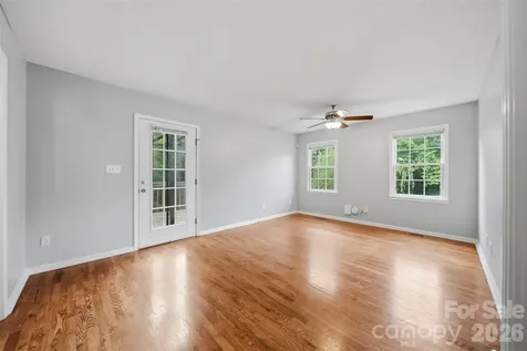 1737 9th Street Place SE Hickory NC 28602