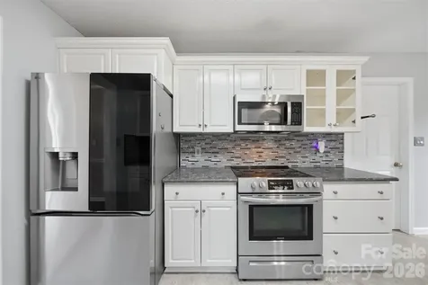 1737 9th Street Place SE Hickory NC 28602