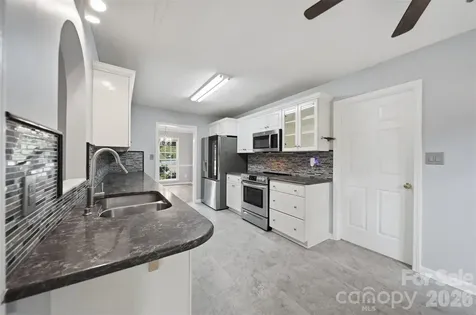 1737 9th Street Place SE Hickory NC 28602