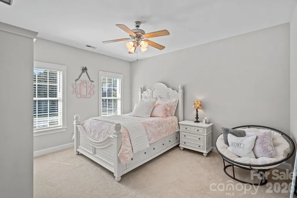 7809 Oak Haven Lane Stanley NC 28164