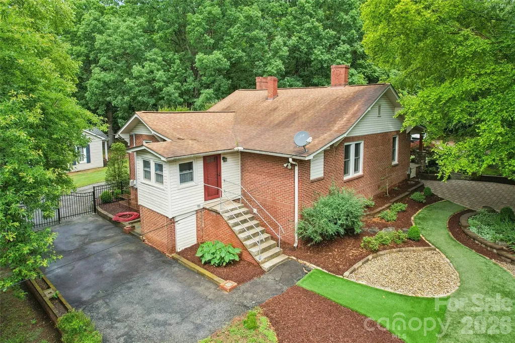 400 Alpine Street NW Kannapolis NC 28081