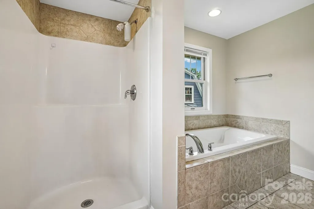 25 Houston Street Asheville NC 28801