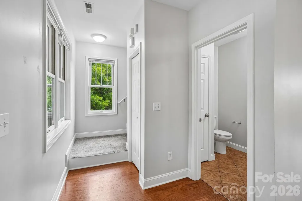 25 Houston Street Asheville NC 28801