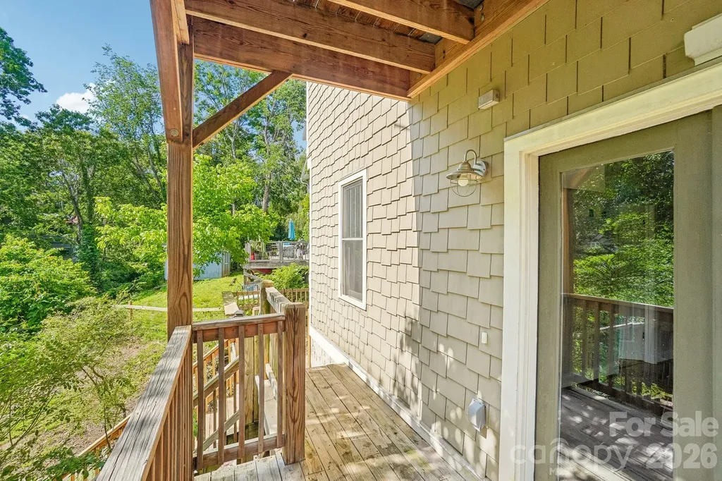25 Houston Street Asheville NC 28801
