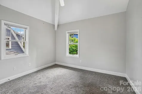 25 Houston Street Asheville NC 28801