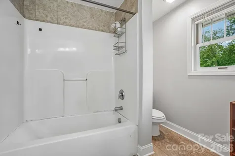 25 Houston Street Asheville NC 28801
