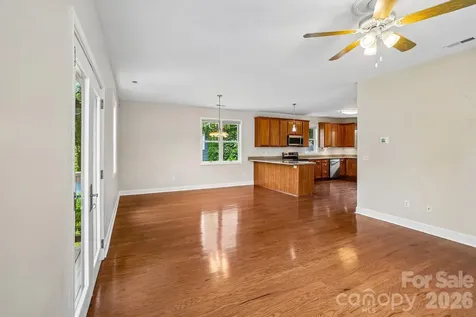 25 Houston Street Asheville NC 28801