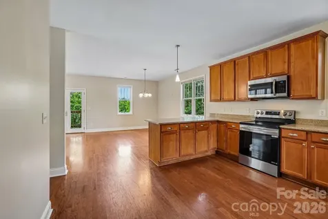 25 Houston Street Asheville NC 28801