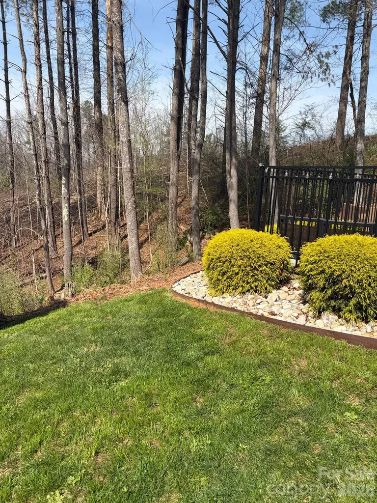 236 Robinwood Circle NE Lenoir NC 28645