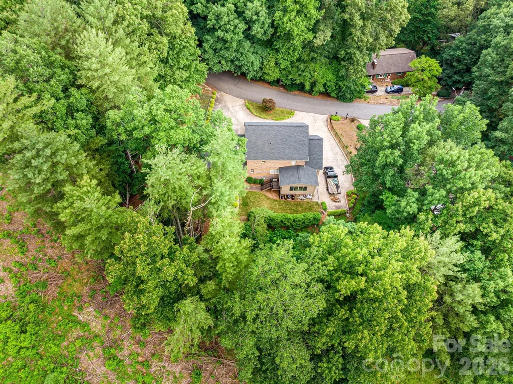 236 Robinwood Circle NE Lenoir NC 28645