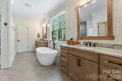 6991 Oakridge Road Clover SC 29710