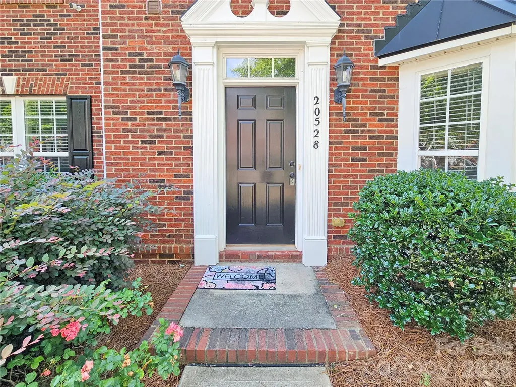 20528 Harbor View Drive Cornelius NC 28031