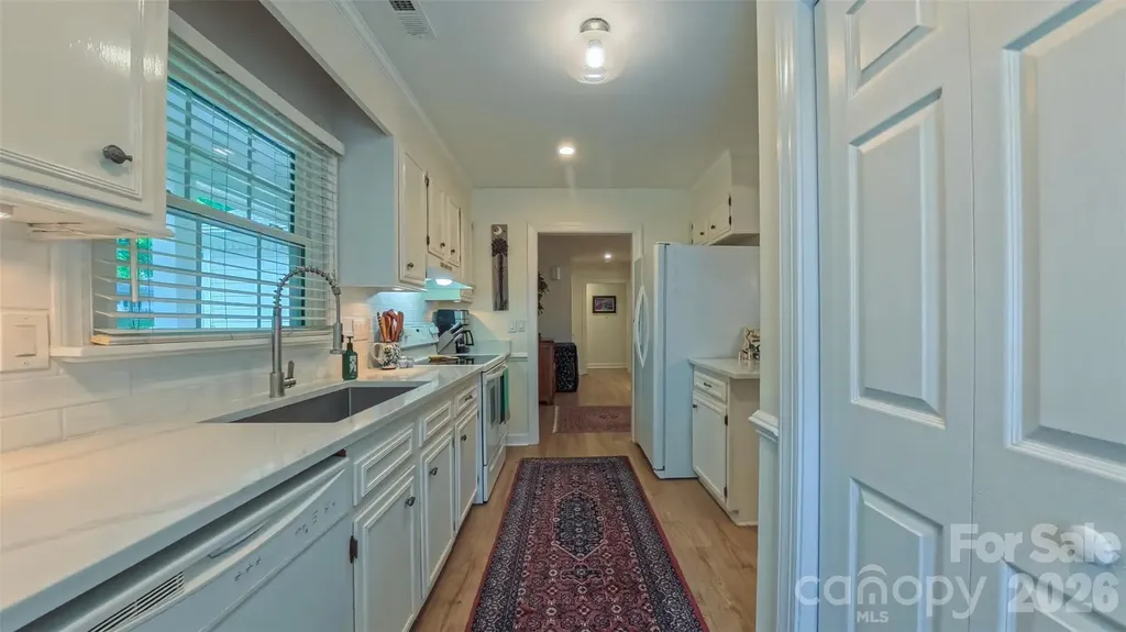 2425 Turnberry Lane Charlotte NC 28210