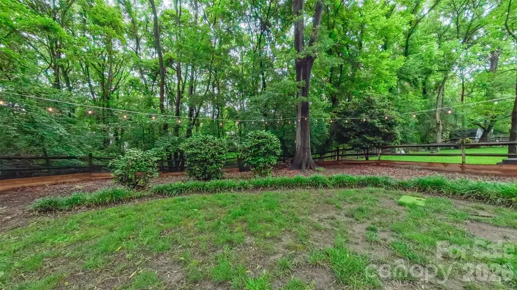 2425 Turnberry Lane Charlotte NC 28210