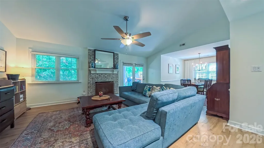 2425 Turnberry Lane Charlotte NC 28210