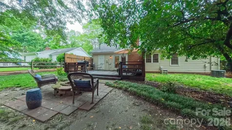 2425 Turnberry Lane Charlotte NC 28210