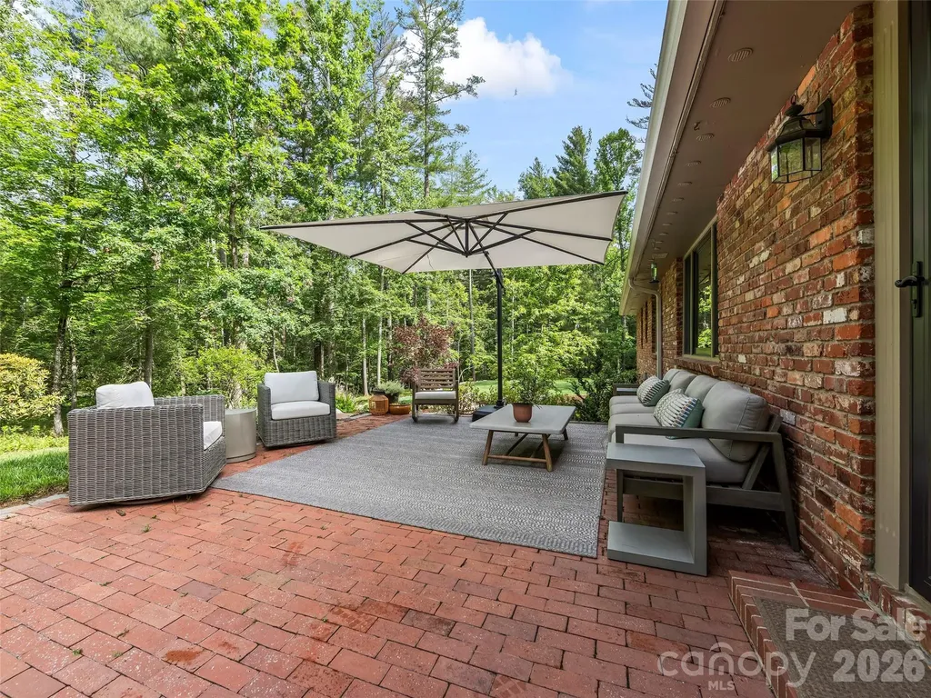 423 Vanderbilt Road Asheville NC 28803