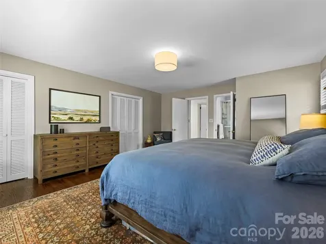 423 Vanderbilt Road Asheville NC 28803