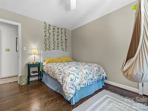 423 Vanderbilt Road Asheville NC 28803