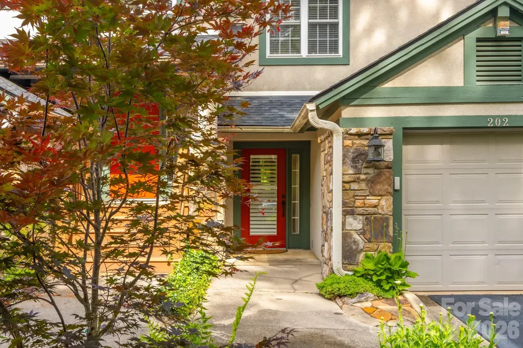 99 Ridgetop Circle Brevard NC 28712
