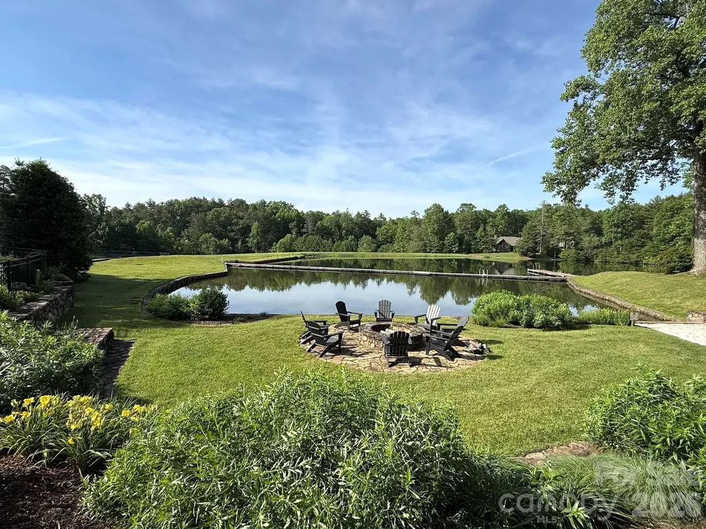 99 Ridgetop Circle Brevard NC 28712