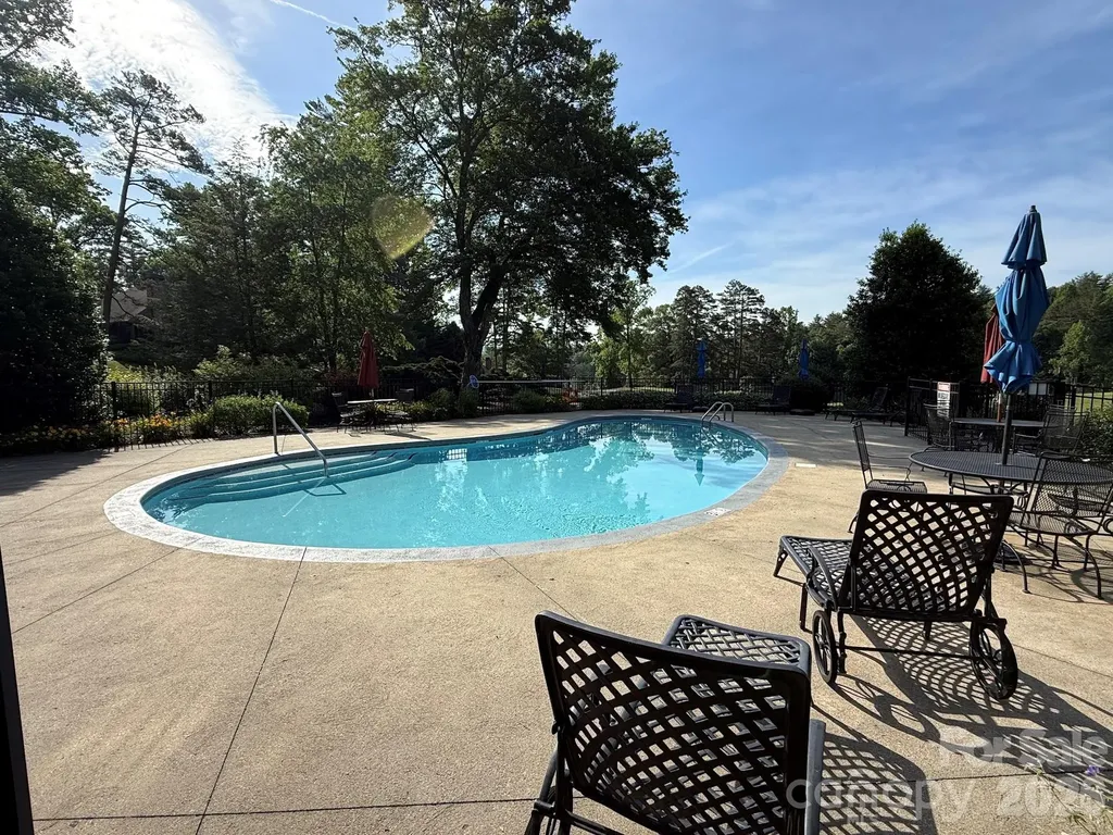 99 Ridgetop Circle Brevard NC 28712