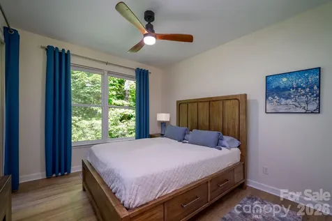 99 Ridgetop Circle Brevard NC 28712