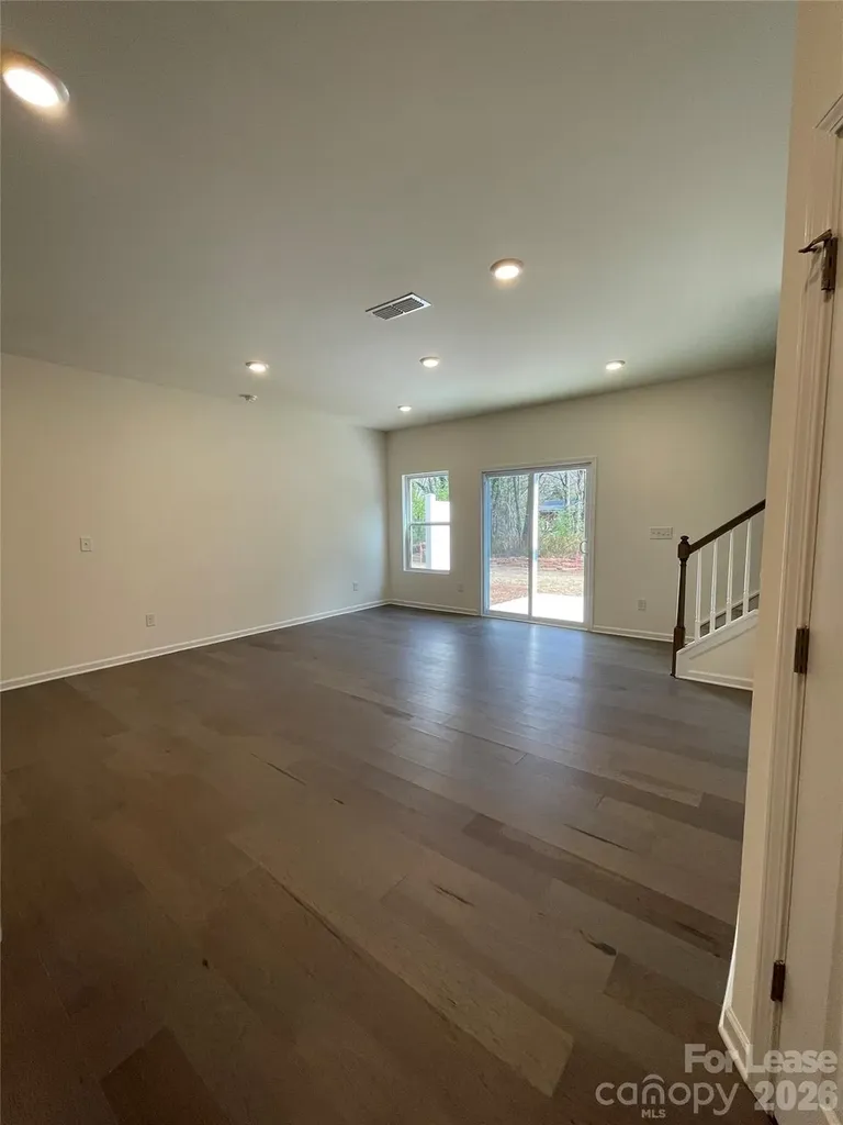 260 Abington Street Matthews NC 28104