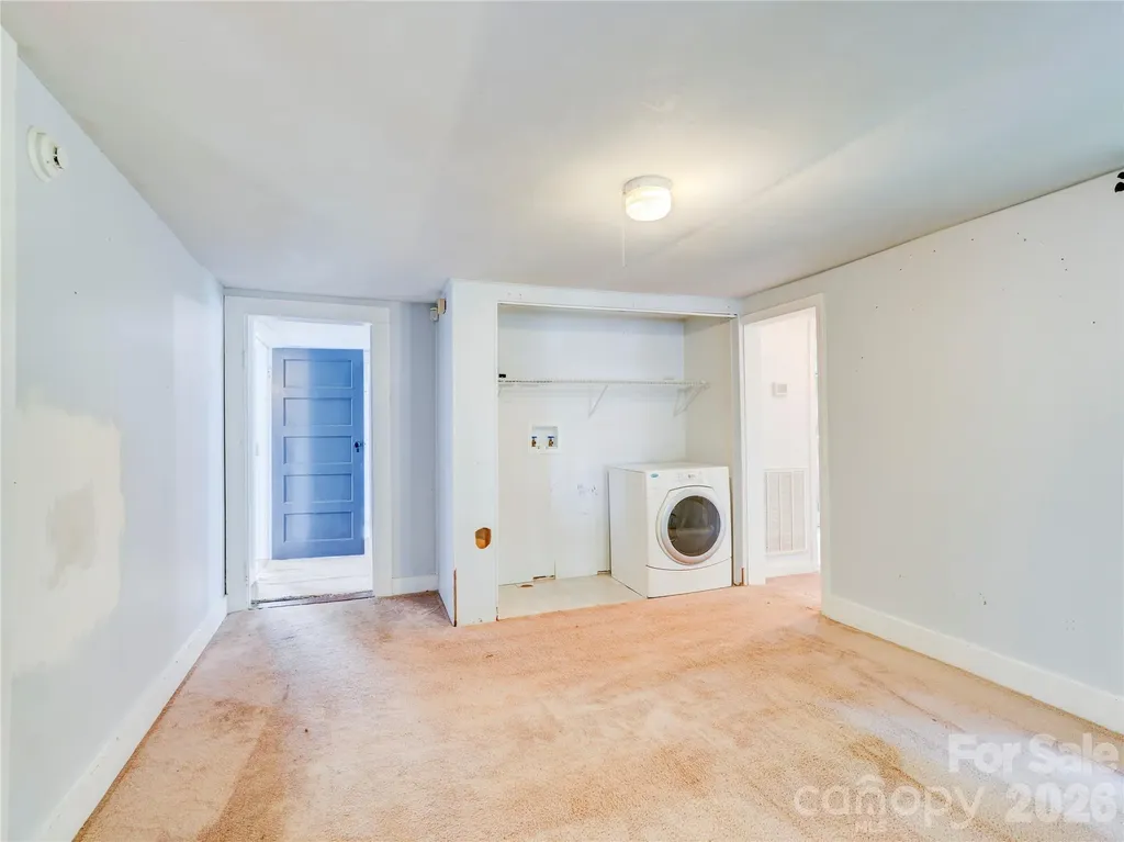 7049 Austin Little Mountain Road Elkin NC 28621