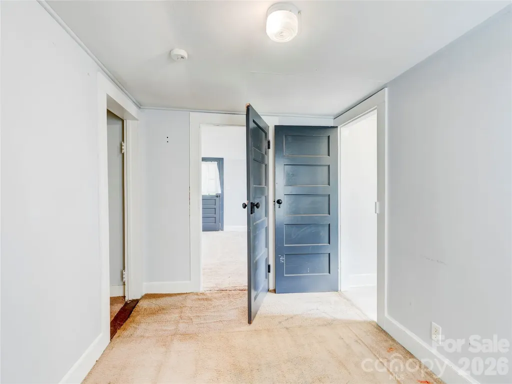 7049 Austin Little Mountain Road Elkin NC 28621