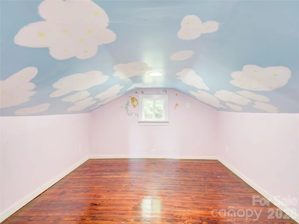 7049 Austin Little Mountain Road Elkin NC 28621