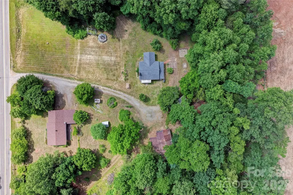 7049 Austin Little Mountain Road Elkin NC 28621