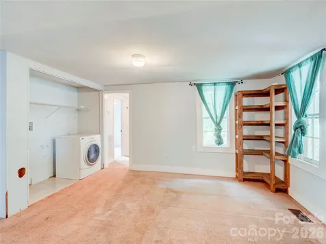 7049 Austin Little Mountain Road Elkin NC 28621