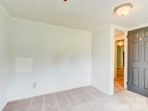 7049 Austin Little Mountain Road Elkin NC 28621