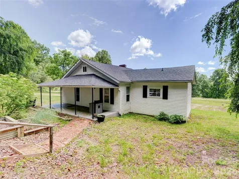 7049 Austin Little Mountain Road Elkin NC 28621