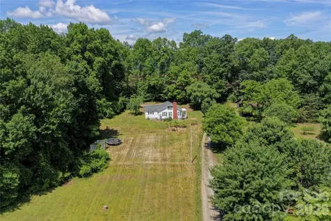 7049 Austin Little Mountain Road Elkin NC 28621