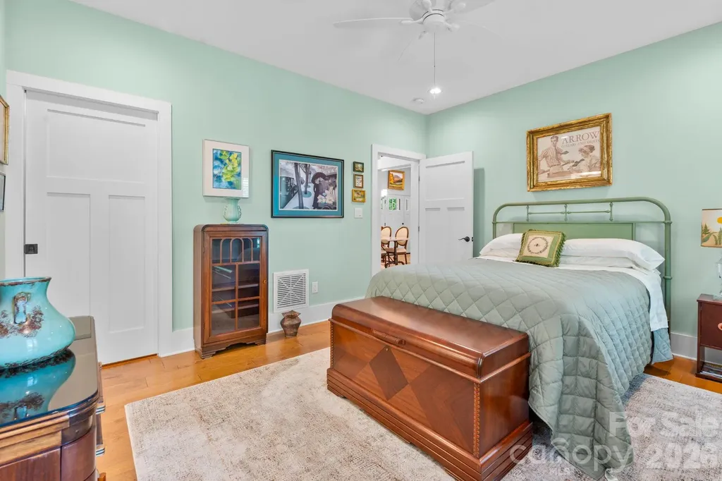 142 Highland Cove West Jefferson NC 28694