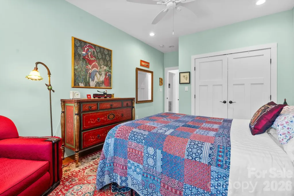 142 Highland Cove West Jefferson NC 28694