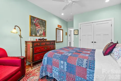 142 Highland Cove West Jefferson NC 28694