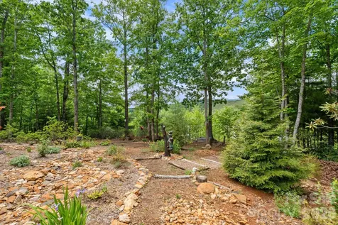 142 Highland Cove West Jefferson NC 28694