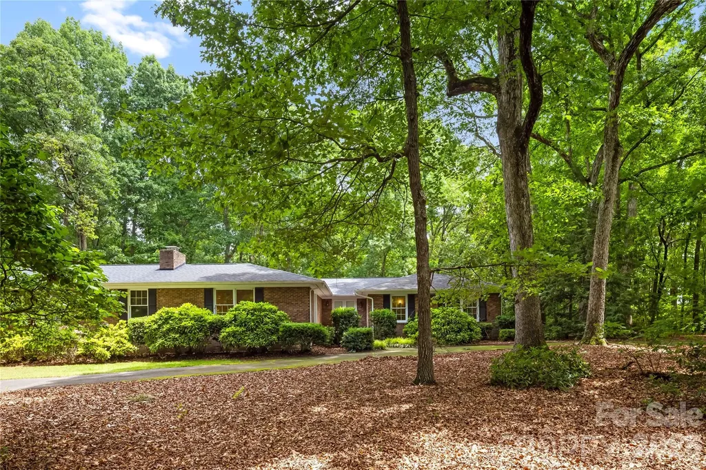 2038 Skyway Drive Monroe NC 28110