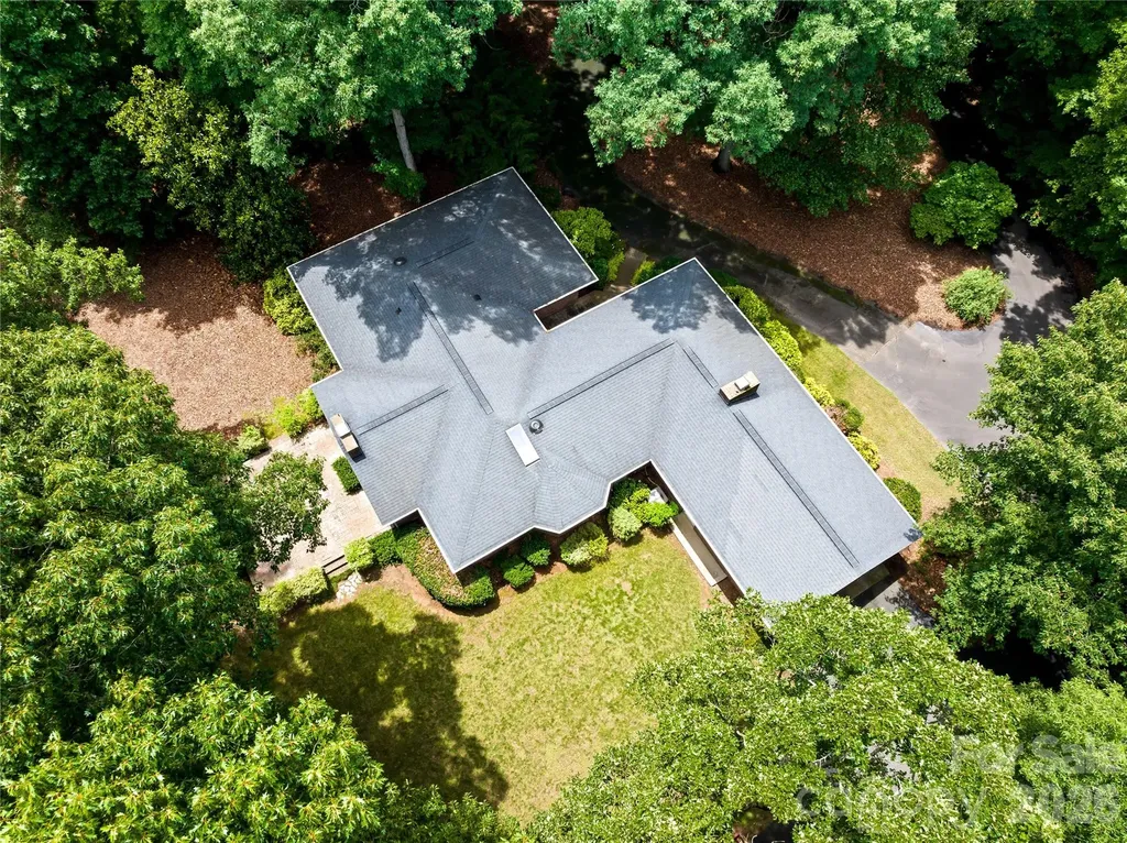 2038 Skyway Drive Monroe NC 28110