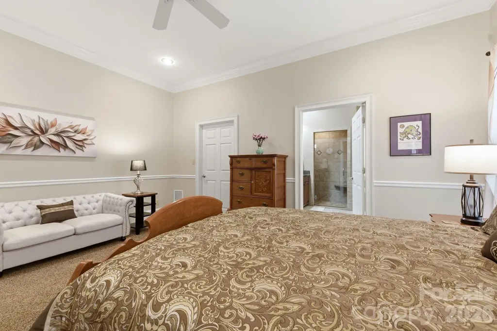 1705 29th Avenue Place NE Hickory NC 28601
