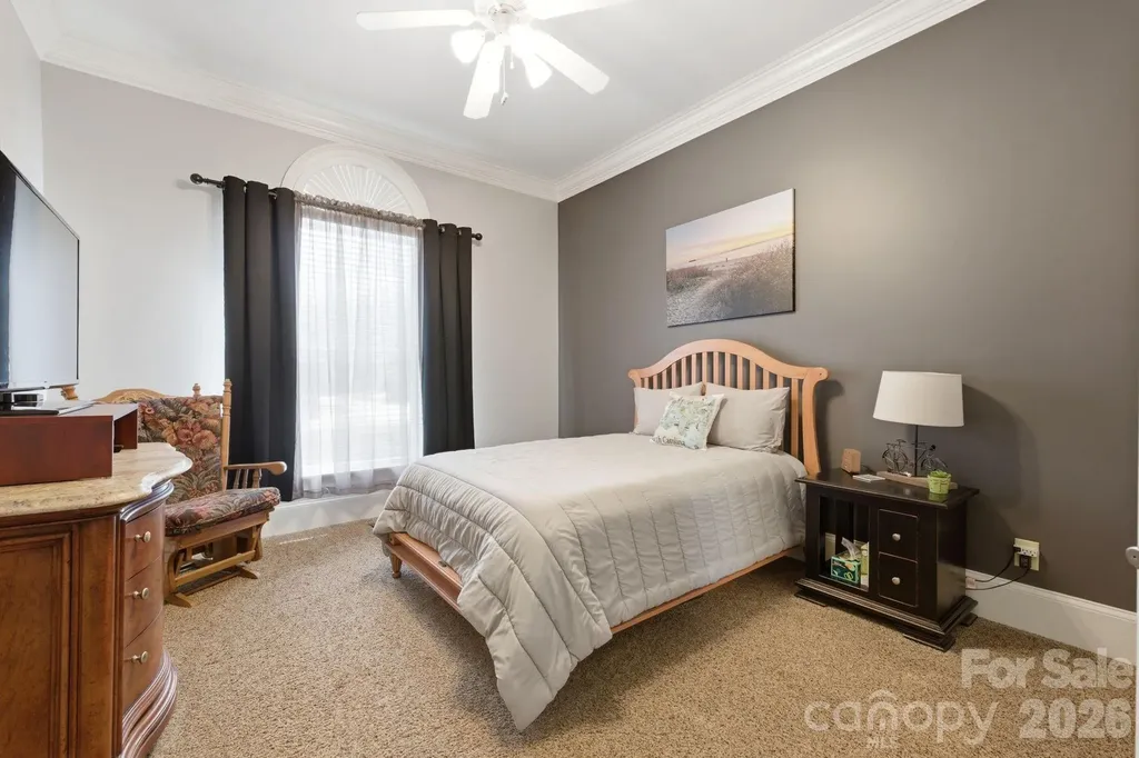 1705 29th Avenue Place NE Hickory NC 28601