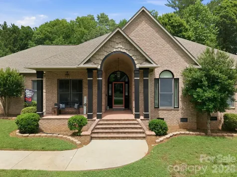 1705 29th Avenue Place NE Hickory NC 28601