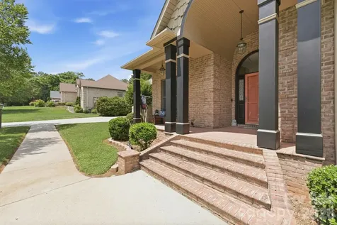 1705 29th Avenue Place NE Hickory NC 28601