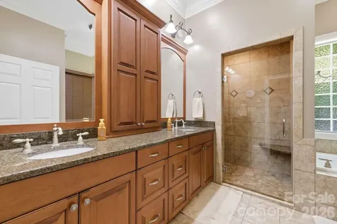 1705 29th Avenue Place NE Hickory NC 28601