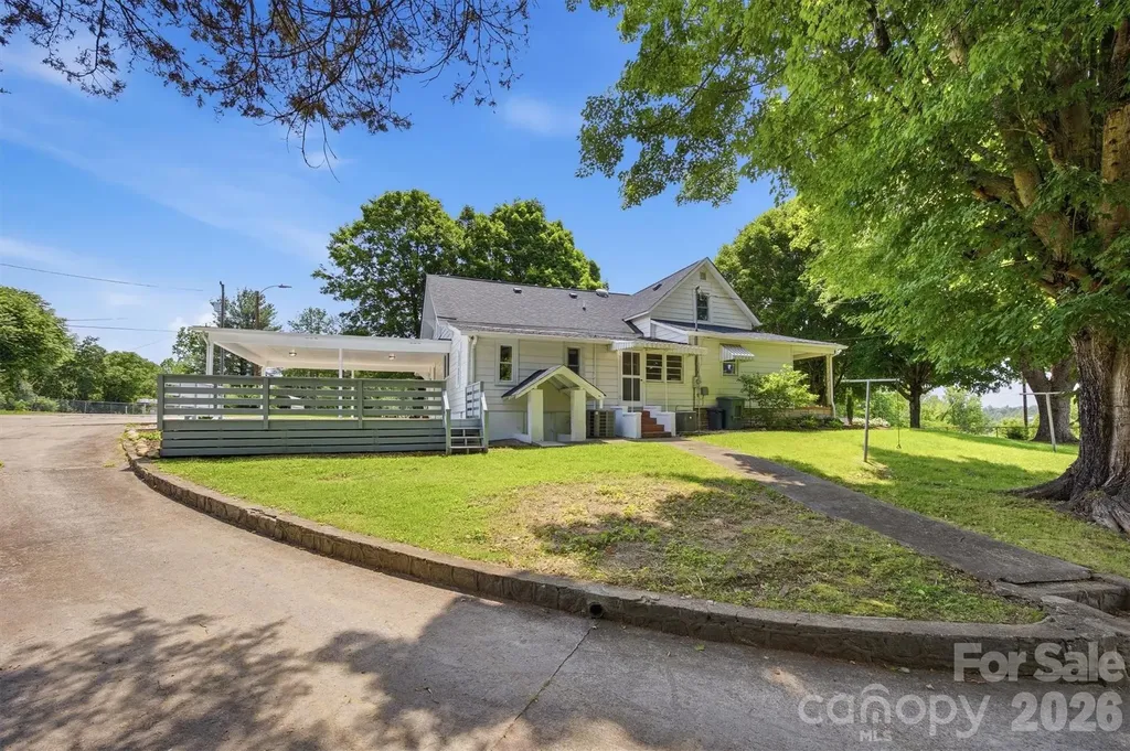 109 Kincaid Hill Drive Lenoir NC 28645