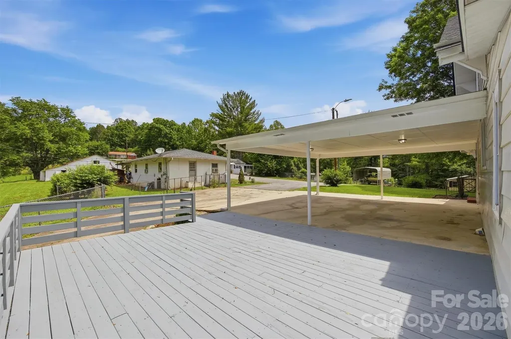 109 Kincaid Hill Drive Lenoir NC 28645